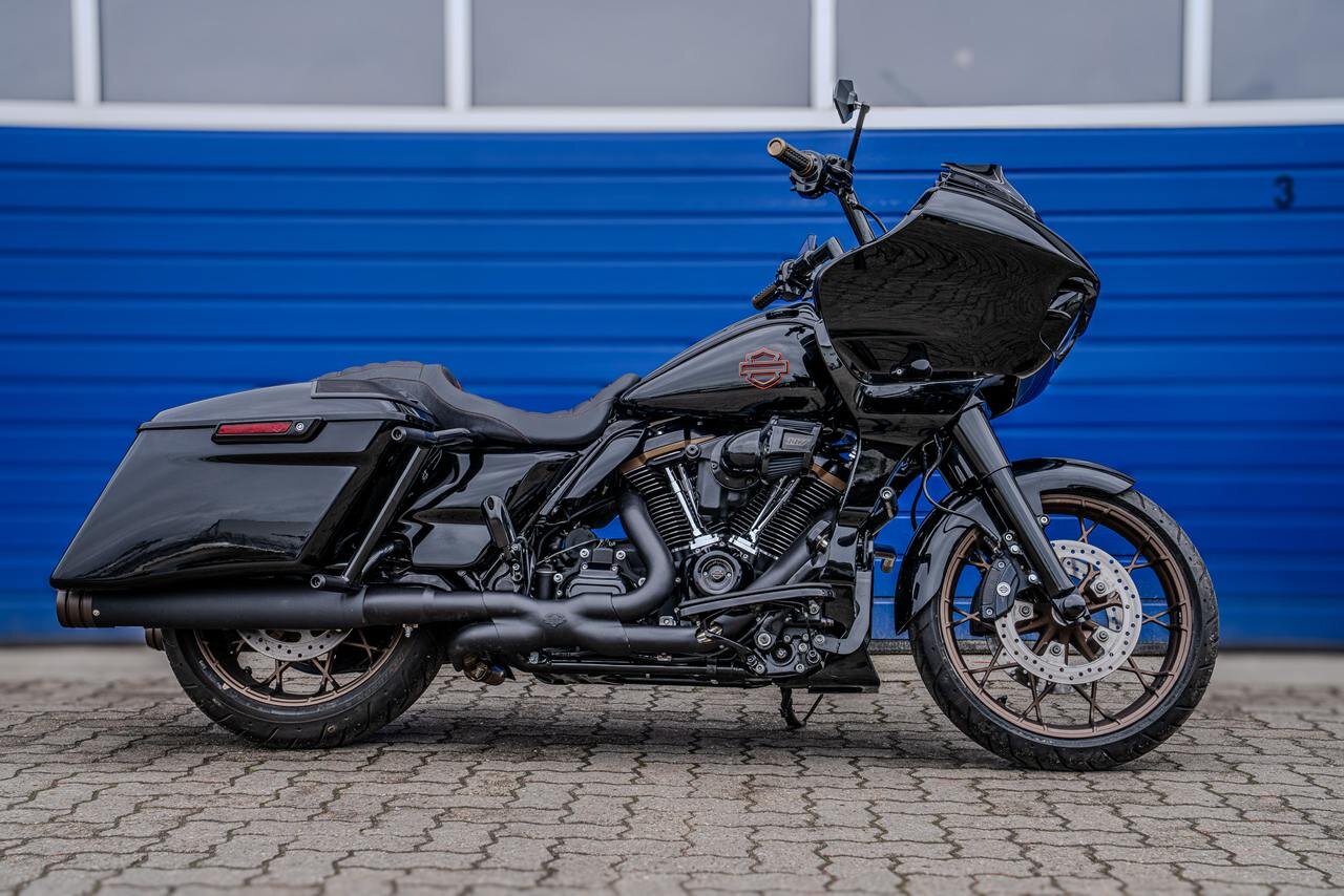 Modern motorcycle